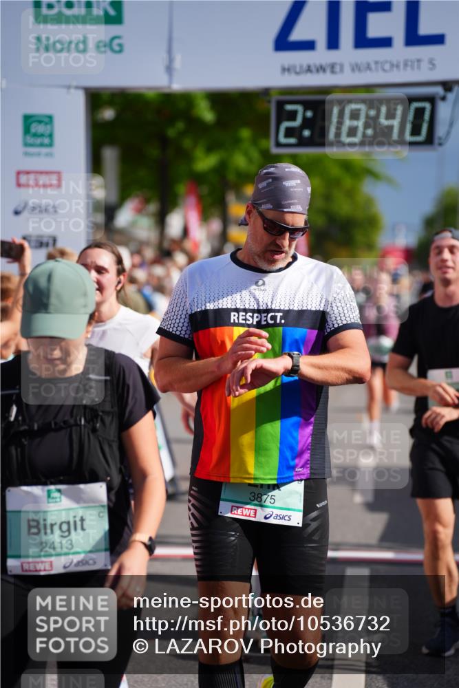 20.09.2026 - PSD Bank Halbmarathon LAZAROV Photography http://msf.ph/oto/10536732 20.09.2026 12:18:39 Ziel 1011, 1270, 2121, 2413, 2628, 2867, 3084, 3409, 3540, 3806, 3875, 4159 meine-sportfotos.de