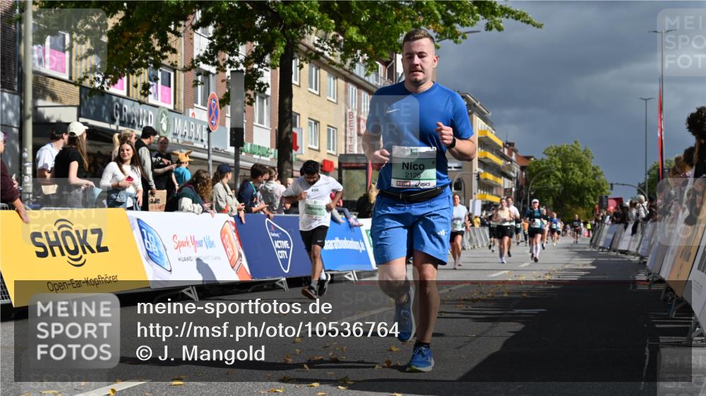 20.09.2026 - PSD Bank Halbmarathon J. Mangold http://msf.ph/oto/10536764 20.09.2026 12:28:33 Ziel 1307, 1349, 1434, 1938, 1974, 2126, 2731, 2849, 2961, 3032, 3925 meine-sportfotos.de