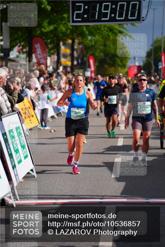 20.09.2026 - PSD Bank Halbmarathon LAZAROV Photography http://msf.ph/oto/10536857 20.09.2026 12:19:00 Ziel 1223, 1489, 2772, 2812, 2936, 3082, 3252, 3384, 3637, 4693 meine-sportfotos.de
