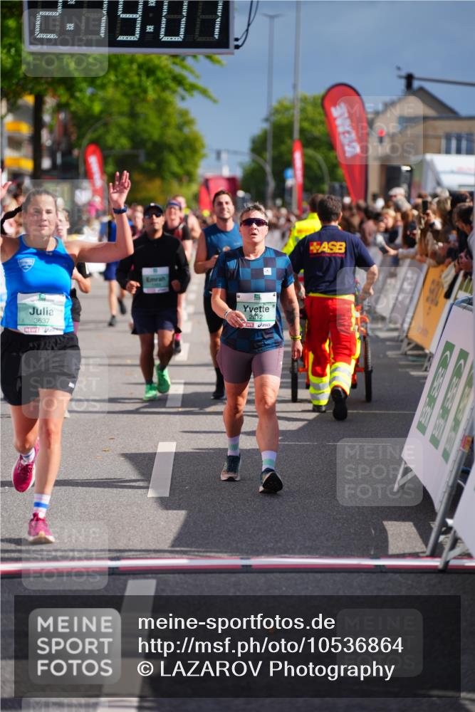 20.09.2026 - PSD Bank Halbmarathon LAZAROV Photography http://msf.ph/oto/10536864 20.09.2026 12:19:00 Ziel 1223, 1489, 2772, 2812, 2936, 3082, 3252, 3384, 3637, 4693 meine-sportfotos.de