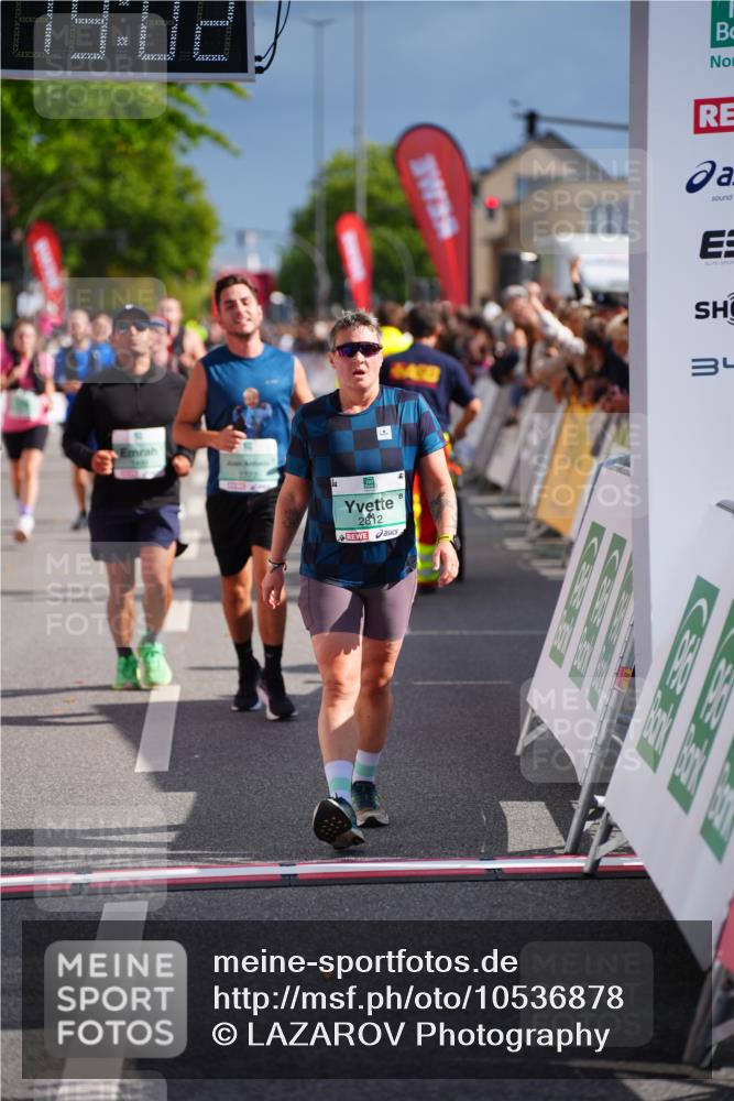 20.09.2026 - PSD Bank Halbmarathon LAZAROV Photography http://msf.ph/oto/10536878 20.09.2026 12:19:02 Ziel 1489, 2772, 2812, 2936, 3082, 3252, 3384, 3637, 3763, 4693 meine-sportfotos.de