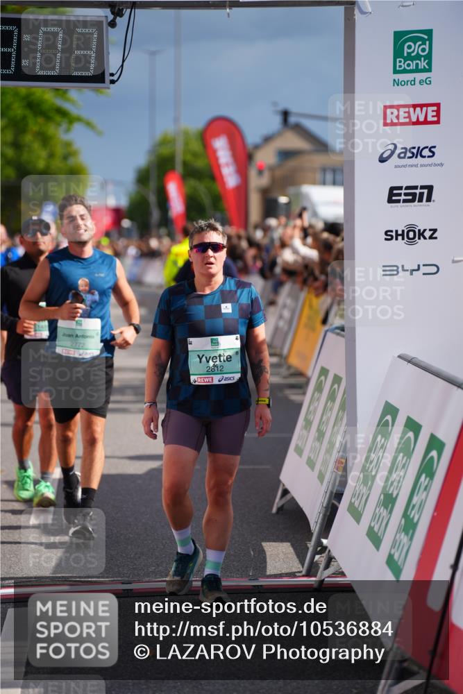 20.09.2026 - PSD Bank Halbmarathon LAZAROV Photography http://msf.ph/oto/10536884 20.09.2026 12:19:03 Ziel 1489, 2772, 2812, 2876, 2936, 3082, 3252, 3384, 3637, 3763, 4693 meine-sportfotos.de