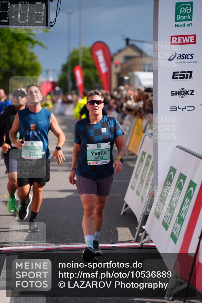 20.09.2026 - PSD Bank Halbmarathon LAZAROV Photography http://msf.ph/oto/10536889 20.09.2026 12:19:03 Ziel 1489, 2772, 2812, 2876, 2936, 3082, 3252, 3384, 3637, 3763, 4693 meine-sportfotos.de