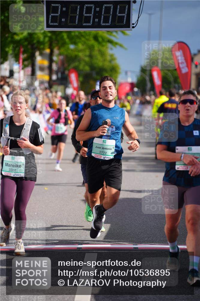 20.09.2026 - PSD Bank Halbmarathon LAZAROV Photography http://msf.ph/oto/10536895 20.09.2026 12:19:03 Ziel 1489, 2772, 2812, 2876, 2936, 3082, 3252, 3384, 3637, 3763, 4693 meine-sportfotos.de