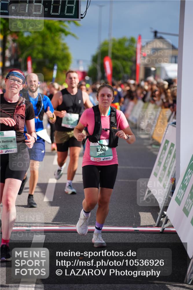 20.09.2026 - PSD Bank Halbmarathon LAZAROV Photography http://msf.ph/oto/10536926 20.09.2026 12:19:07 Ziel 1283, 1489, 2772, 2812, 2876, 2911, 3290, 3384, 3637, 3763, 4086, 4338 meine-sportfotos.de
