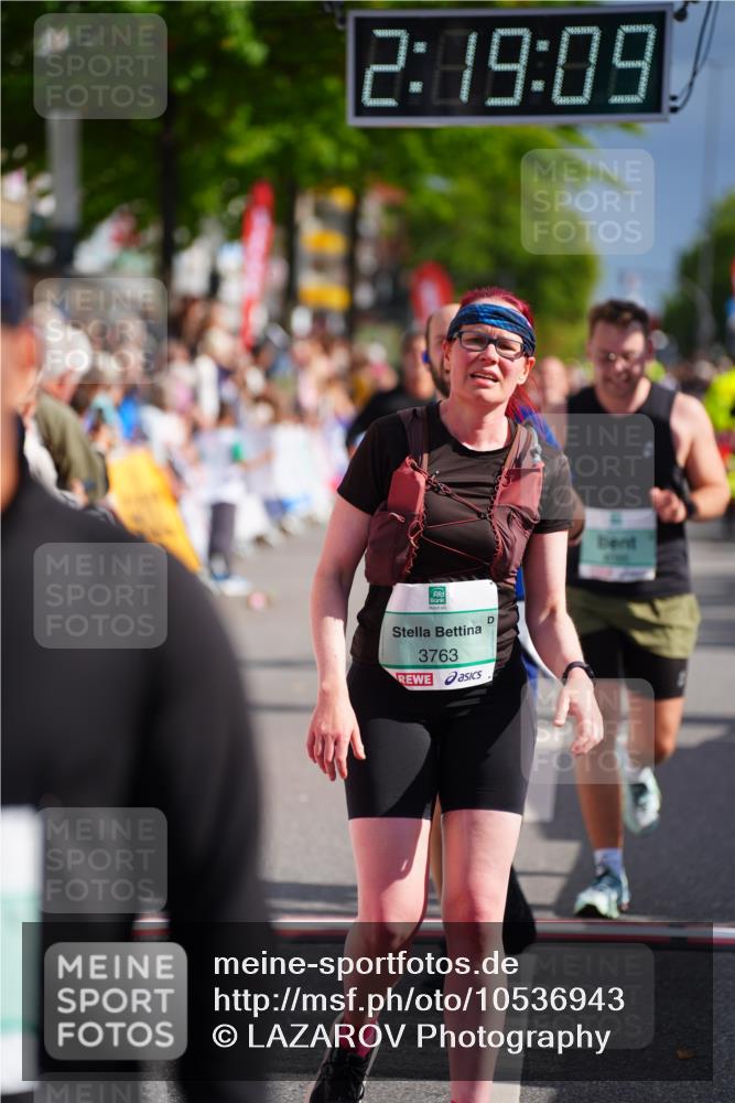 20.09.2026 - PSD Bank Halbmarathon LAZAROV Photography http://msf.ph/oto/10536943 20.09.2026 12:19:08 Ziel 1283, 1489, 2772, 2812, 2876, 2911, 3290, 3384, 3637, 3763, 4086, 4338 meine-sportfotos.de