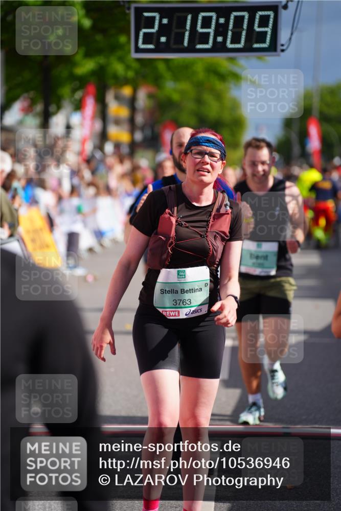 20.09.2026 - PSD Bank Halbmarathon LAZAROV Photography http://msf.ph/oto/10536946 20.09.2026 12:19:08 Ziel 1283, 1489, 2772, 2812, 2876, 2911, 3290, 3384, 3637, 3763, 4086, 4338 meine-sportfotos.de