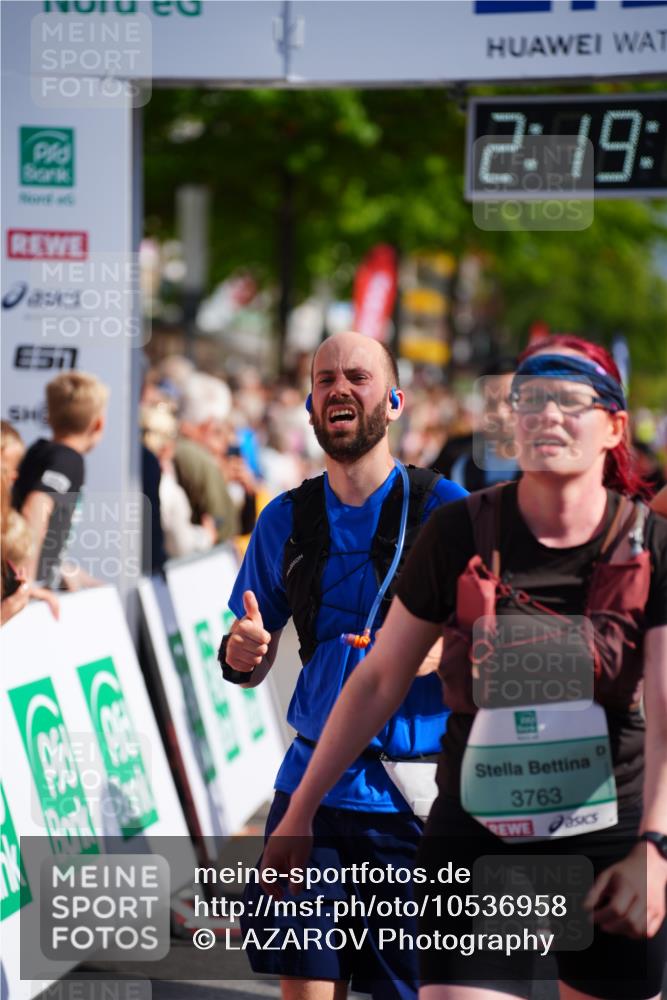 20.09.2026 - PSD Bank Halbmarathon LAZAROV Photography http://msf.ph/oto/10536958 20.09.2026 12:19:10 Ziel 1283, 1489, 2772, 2812, 2876, 2911, 3290, 3384, 3763, 4086, 4338 meine-sportfotos.de