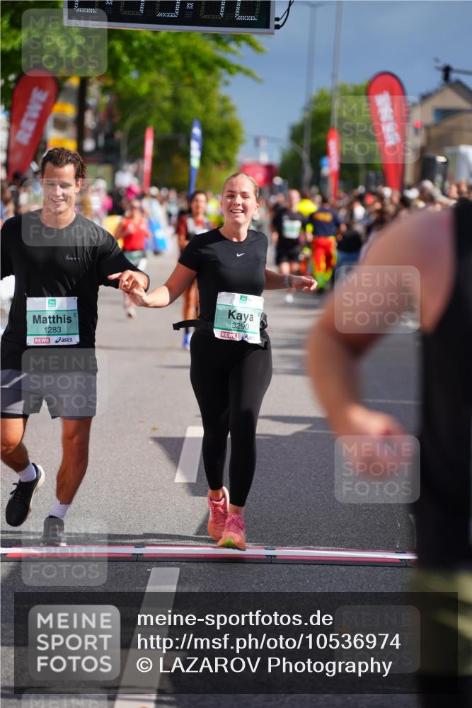 20.09.2026 - PSD Bank Halbmarathon LAZAROV Photography http://msf.ph/oto/10536974 20.09.2026 12:19:11 Ziel 1283, 1489, 2772, 2876, 2911, 3290, 3384, 3763, 4086, 4338 meine-sportfotos.de