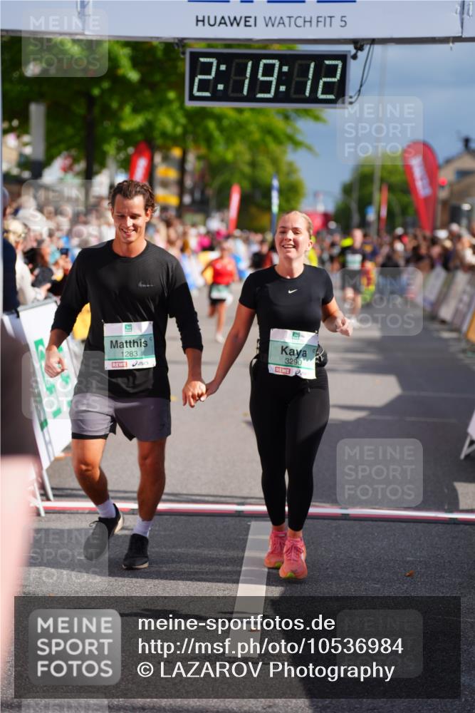 20.09.2026 - PSD Bank Halbmarathon LAZAROV Photography http://msf.ph/oto/10536984 20.09.2026 12:19:12 Ziel 1283, 1489, 2772, 2876, 2911, 3290, 3763, 4086, 4338 meine-sportfotos.de