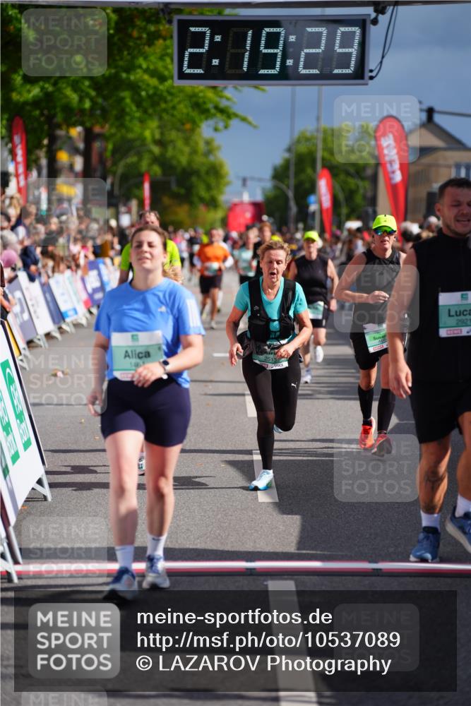 20.09.2026 - PSD Bank Halbmarathon LAZAROV Photography http://msf.ph/oto/10537089 20.09.2026 12:19:29 Ziel 1276, 1461, 2214, 2513, 2921, 4383, 4682 meine-sportfotos.de