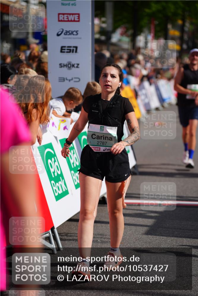 20.09.2026 - PSD Bank Halbmarathon LAZAROV Photography http://msf.ph/oto/10537427 20.09.2026 12:20:04 Ziel 1323, 1777, 2436, 2549, 2787, 3429, 3688, 3735, 4626 meine-sportfotos.de