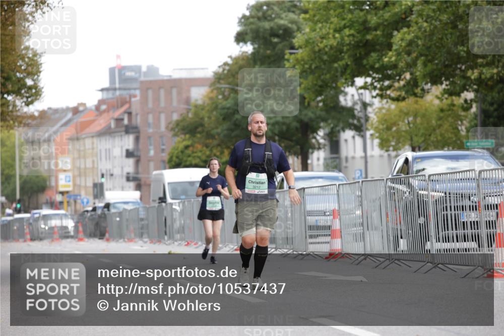 20.09.2026 - PSD Bank Halbmarathon Jannik Wohlers http://msf.ph/oto/10537437 20.09.2026 12:56:26 Laufen 3212 meine-sportfotos.de