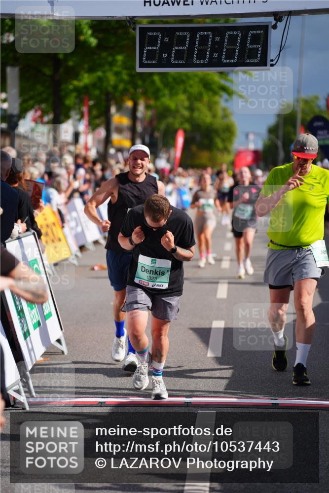 20.09.2026 - PSD Bank Halbmarathon LAZAROV Photography http://msf.ph/oto/10537443 20.09.2026 12:20:04 Ziel 1323, 1777, 2436, 2549, 2787, 3429, 3688, 3735, 4626 meine-sportfotos.de