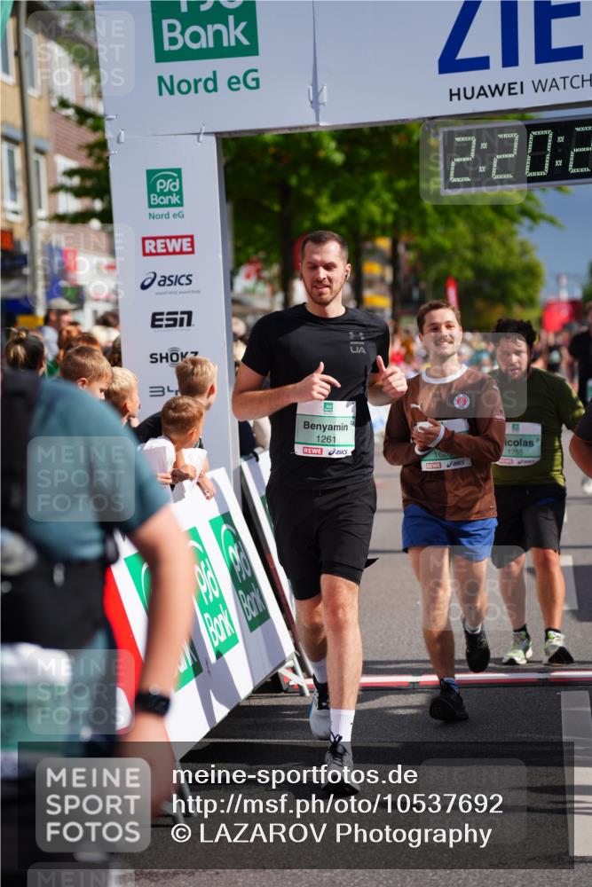 20.09.2026 - PSD Bank Halbmarathon LAZAROV Photography http://msf.ph/oto/10537692 20.09.2026 12:20:22 Ziel 1021, 1261, 1628, 1755, 1892, 2737, 2933, 3085, 4085, 4228, 4270, 4632 meine-sportfotos.de