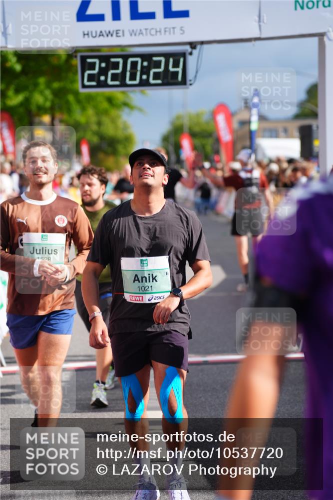 20.09.2026 - PSD Bank Halbmarathon LAZAROV Photography http://msf.ph/oto/10537720 20.09.2026 12:20:23 Ziel 1021, 1261, 1628, 1755, 1892, 2737, 2933, 3085, 4228, 4237, 4270, 4632 meine-sportfotos.de