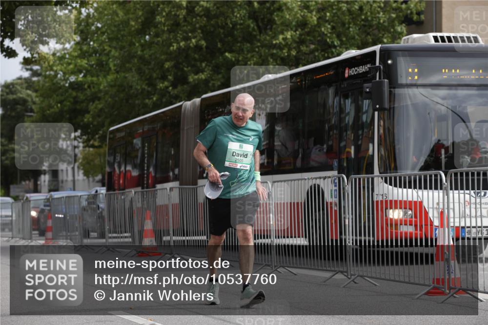 20.09.2026 - PSD Bank Halbmarathon Jannik Wohlers http://msf.ph/oto/10537760 20.09.2026 13:06:02 Laufen 2505, 716 meine-sportfotos.de