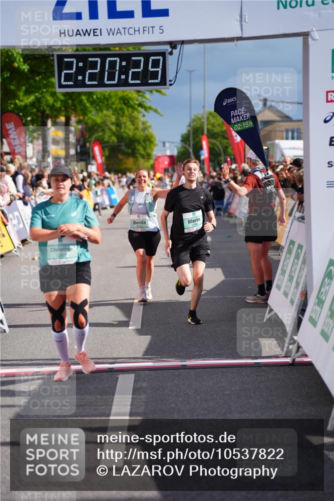 20.09.2026 - PSD Bank Halbmarathon LAZAROV Photography http://msf.ph/oto/10537822 20.09.2026 12:20:29 Ziel 1021, 1261, 1294, 1628, 1755, 2351, 3097, 4228, 4237, 4632 meine-sportfotos.de