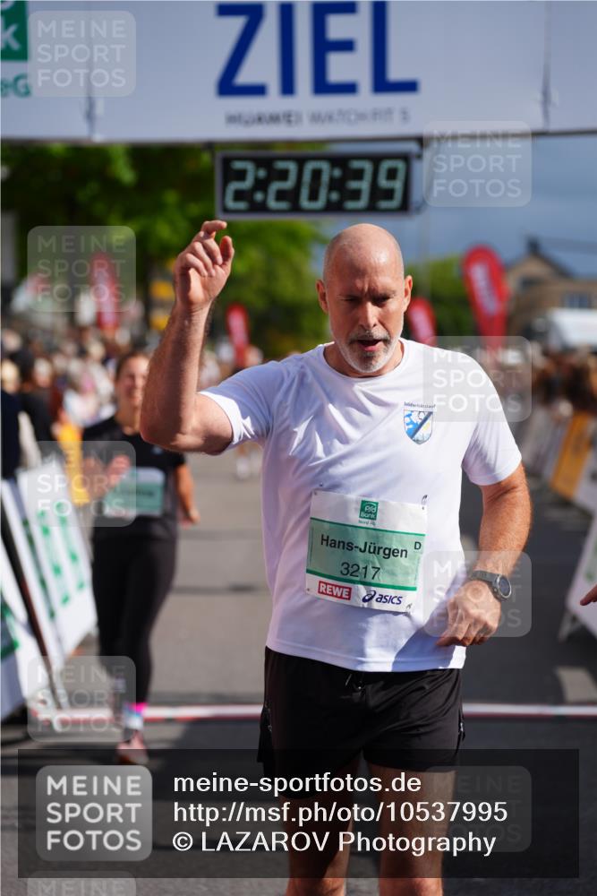 20.09.2026 - PSD Bank Halbmarathon LAZAROV Photography http://msf.ph/oto/10537995 20.09.2026 12:20:38 Ziel 1127, 2351, 2741, 3217, 4125, 4754 meine-sportfotos.de