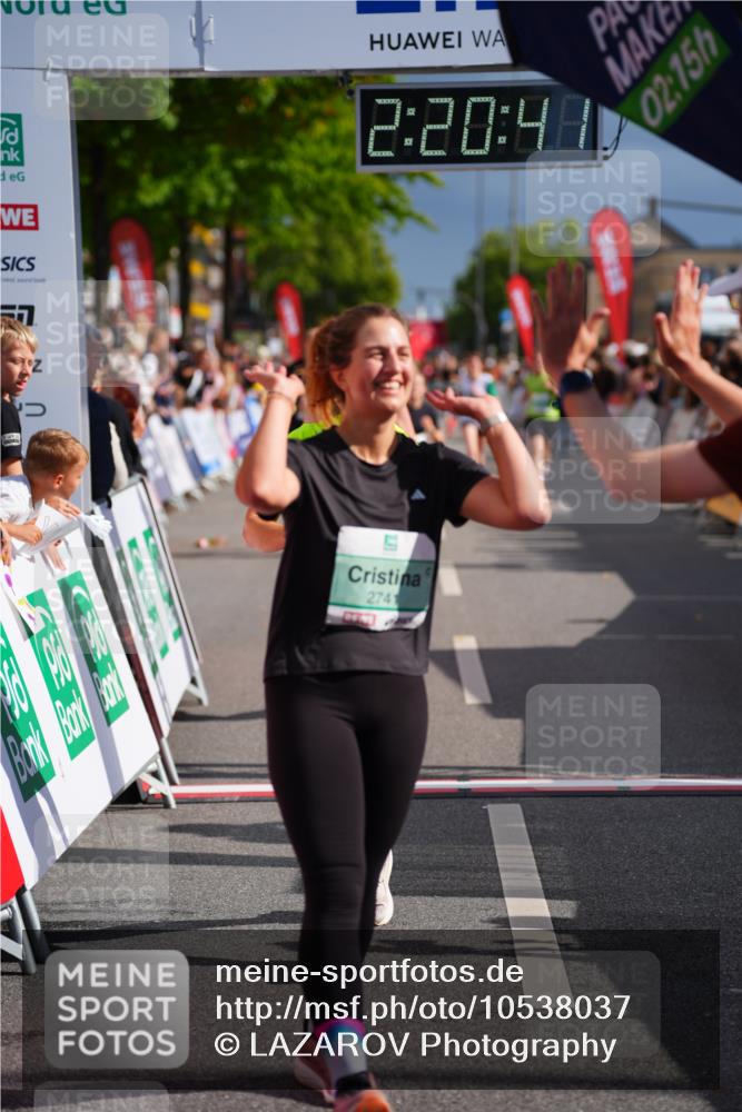 20.09.2026 - PSD Bank Halbmarathon LAZAROV Photography http://msf.ph/oto/10538037 20.09.2026 12:20:41 Ziel 1127, 2389, 2741, 3217, 3620, 4125, 4754 meine-sportfotos.de