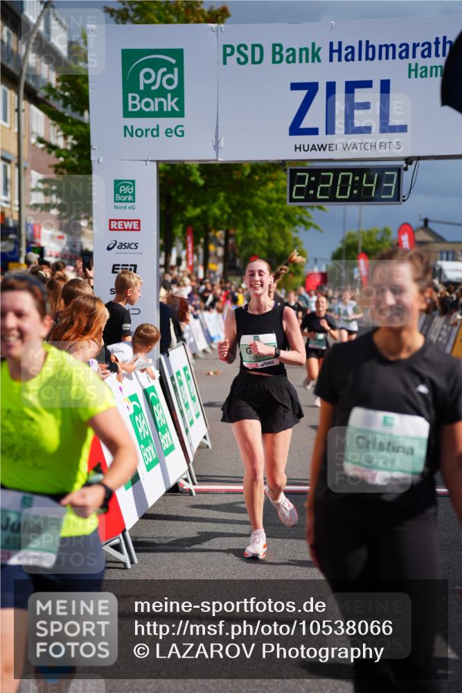 20.09.2026 - PSD Bank Halbmarathon LAZAROV Photography http://msf.ph/oto/10538066 20.09.2026 12:20:42 Ziel 1127, 2389, 2741, 3217, 3620, 4125, 4754 meine-sportfotos.de