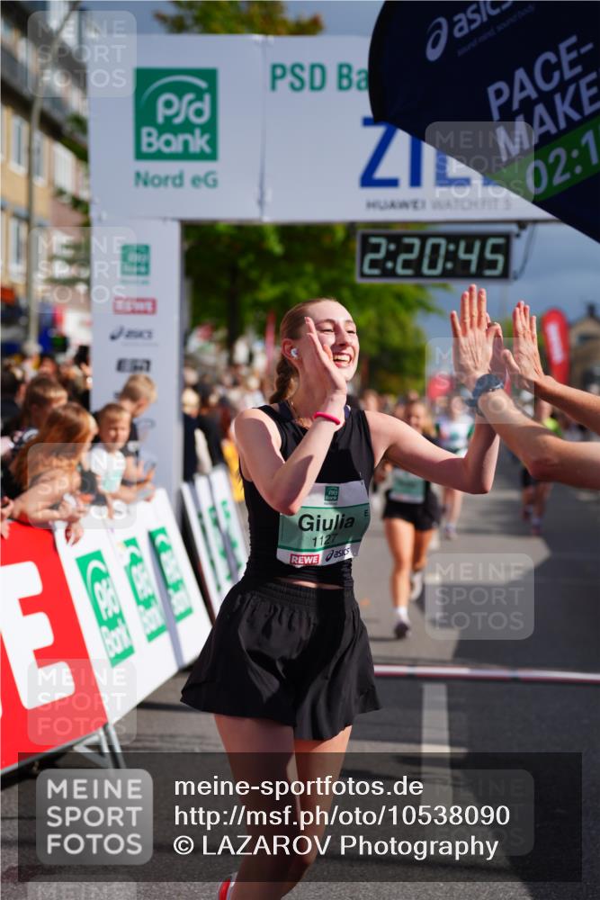 20.09.2026 - PSD Bank Halbmarathon LAZAROV Photography http://msf.ph/oto/10538090 20.09.2026 12:20:44 Ziel 1127, 2305, 2389, 2741, 3217, 3620, 3740, 4125, 4292 meine-sportfotos.de