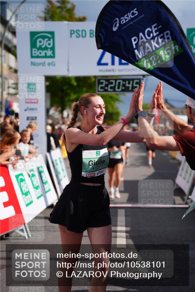 20.09.2026 - PSD Bank Halbmarathon LAZAROV Photography http://msf.ph/oto/10538101 20.09.2026 12:20:44 Ziel 1127, 2305, 2389, 2741, 3217, 3620, 3740, 4125, 4292 meine-sportfotos.de