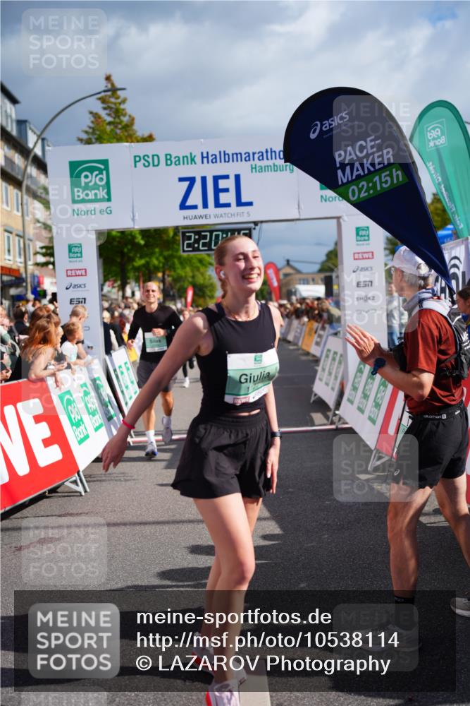 20.09.2026 - PSD Bank Halbmarathon LAZAROV Photography http://msf.ph/oto/10538114 20.09.2026 12:20:45 Ziel 1127, 2305, 2389, 2741, 3620, 3740, 4125, 4292 meine-sportfotos.de