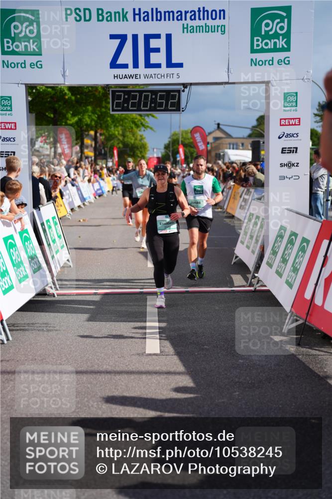 20.09.2026 - PSD Bank Halbmarathon LAZAROV Photography http://msf.ph/oto/10538245 20.09.2026 12:20:52 Ziel 1331, 2305, 2389, 3102, 3620, 3740, 4292, 4312, 4790 meine-sportfotos.de