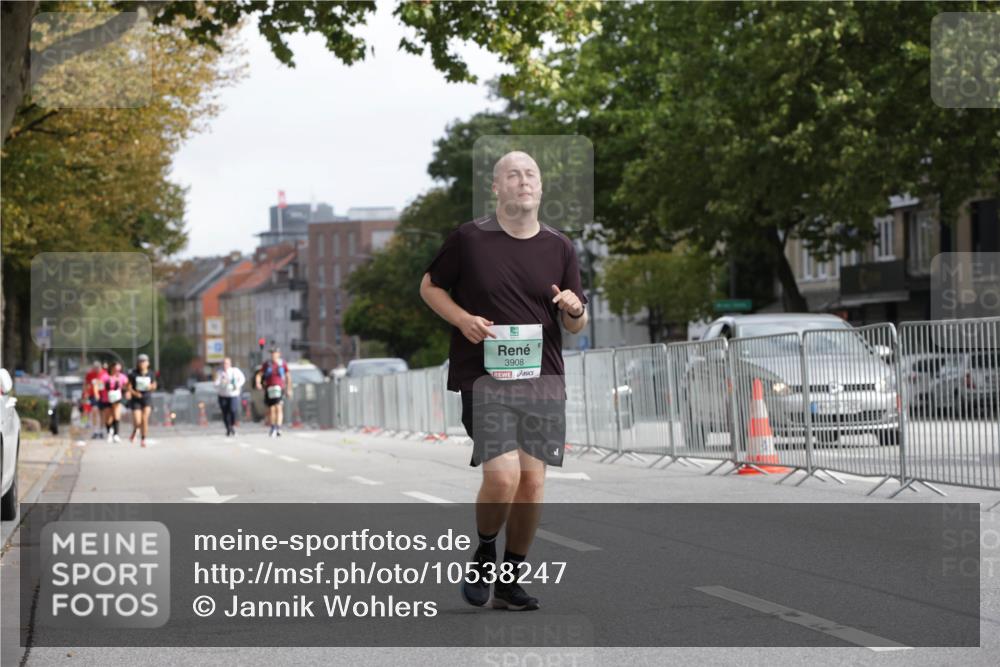 20.09.2026 - PSD Bank Halbmarathon Jannik Wohlers http://msf.ph/oto/10538247 20.09.2026 12:59:14 Laufen 3908 meine-sportfotos.de