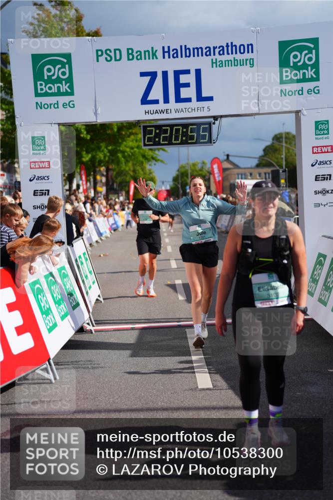 20.09.2026 - PSD Bank Halbmarathon LAZAROV Photography http://msf.ph/oto/10538300 20.09.2026 12:20:54 Ziel 1331, 2305, 3102, 3412, 3740, 4292, 4312, 4790 meine-sportfotos.de