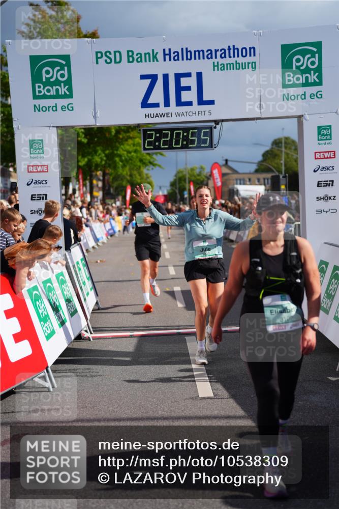20.09.2026 - PSD Bank Halbmarathon LAZAROV Photography http://msf.ph/oto/10538309 20.09.2026 12:20:54 Ziel 1331, 2305, 3102, 3412, 3740, 4292, 4312, 4790 meine-sportfotos.de