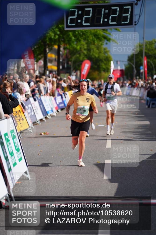 20.09.2026 - PSD Bank Halbmarathon LAZAROV Photography http://msf.ph/oto/10538620 20.09.2026 12:21:22 Ziel 1004, 1143, 1281, 1443, 2906, 2907, 3197, 3672 meine-sportfotos.de