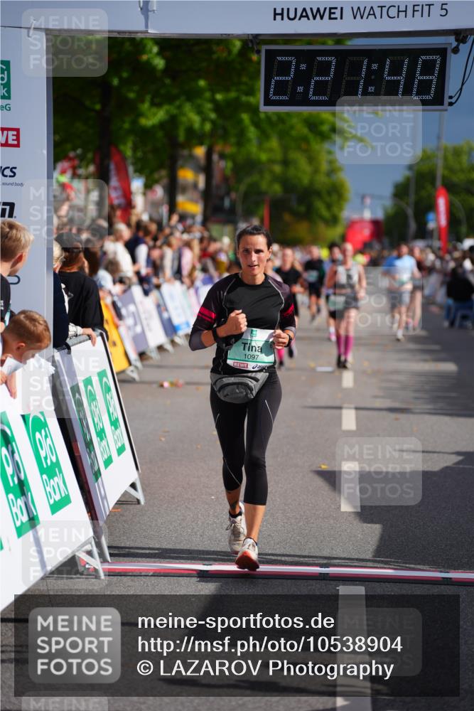 20.09.2026 - PSD Bank Halbmarathon LAZAROV Photography http://msf.ph/oto/10538904 20.09.2026 12:21:47 Ziel 1041, 1097, 1714 meine-sportfotos.de