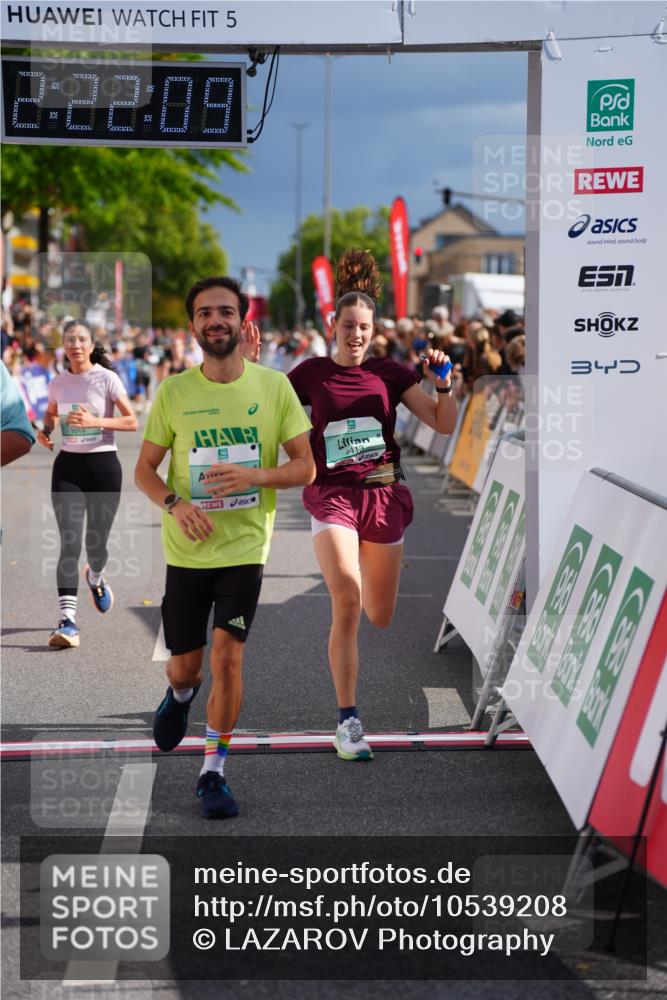 20.09.2026 - PSD Bank Halbmarathon LAZAROV Photography http://msf.ph/oto/10539208 20.09.2026 12:22:09 Ziel 1773, 2770, 3014, 3741, 4413 meine-sportfotos.de