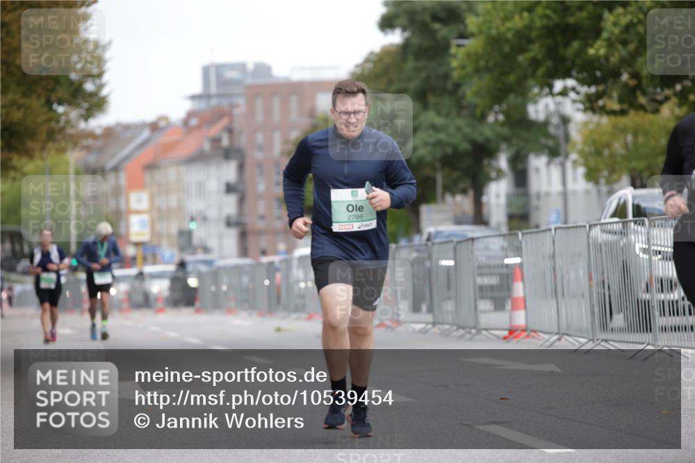 20.09.2026 - PSD Bank Halbmarathon Jannik Wohlers http://msf.ph/oto/10539454 20.09.2026 13:03:11 Laufen 2786 meine-sportfotos.de