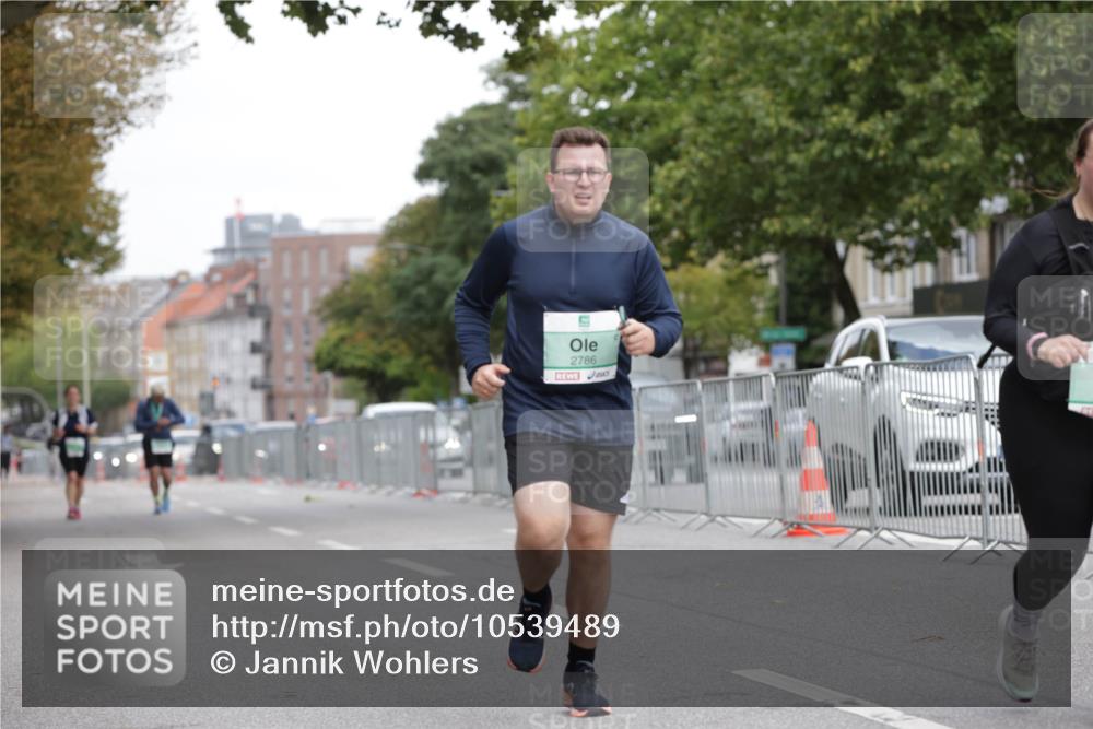 20.09.2026 - PSD Bank Halbmarathon Jannik Wohlers http://msf.ph/oto/10539489 20.09.2026 13:03:13 Laufen 2786 meine-sportfotos.de