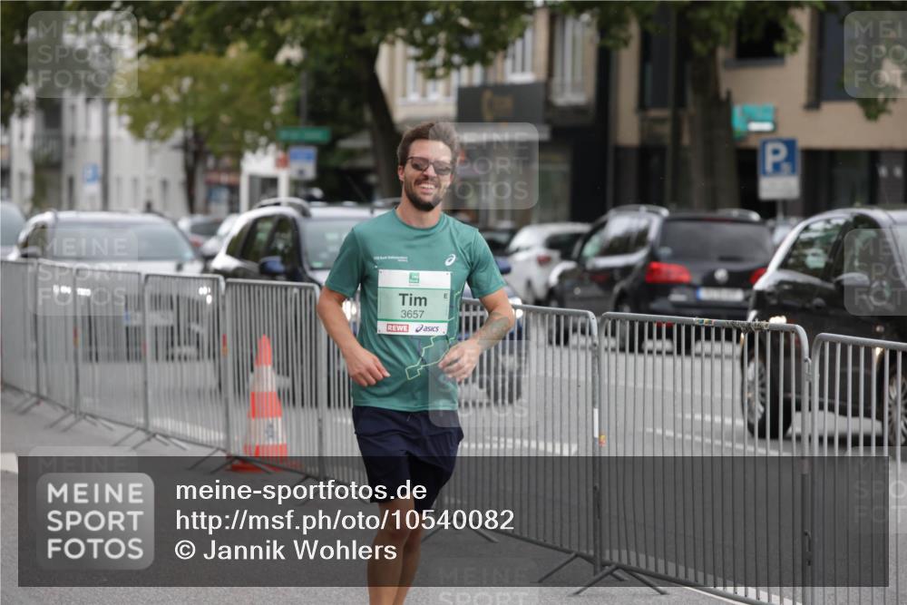 20.09.2026 - PSD Bank Halbmarathon Jannik Wohlers http://msf.ph/oto/10540082 20.09.2026 13:12:37 Laufen 3657 meine-sportfotos.de