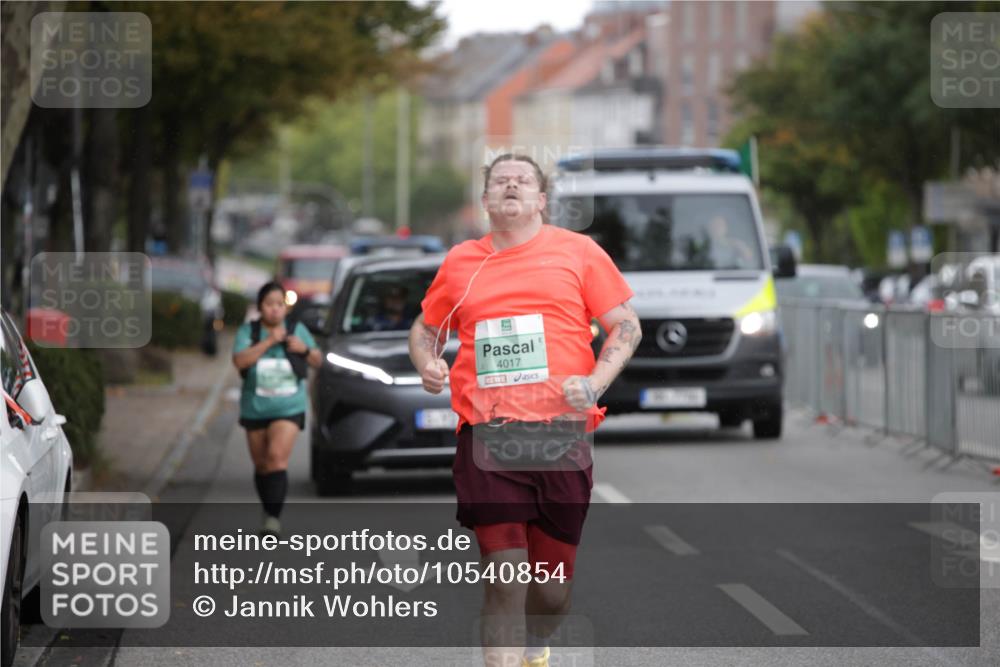 20.09.2026 - PSD Bank Halbmarathon Jannik Wohlers http://msf.ph/oto/10540854 20.09.2026 13:15:16 Laufen 4017 meine-sportfotos.de