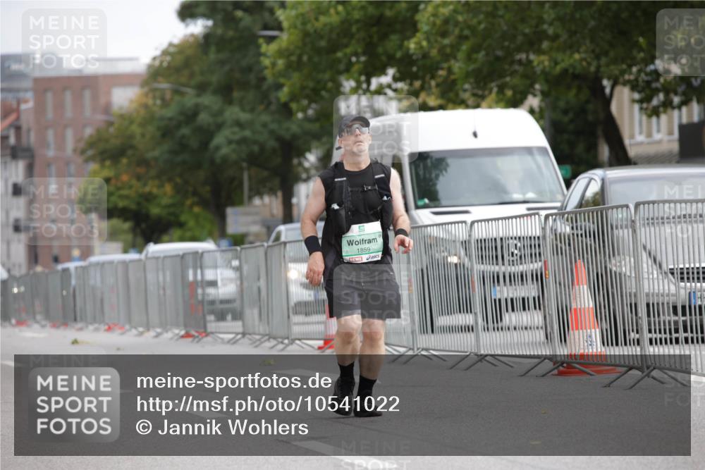 20.09.2026 - PSD Bank Halbmarathon Jannik Wohlers http://msf.ph/oto/10541022 20.09.2026 13:06:28 Laufen 1859 meine-sportfotos.de