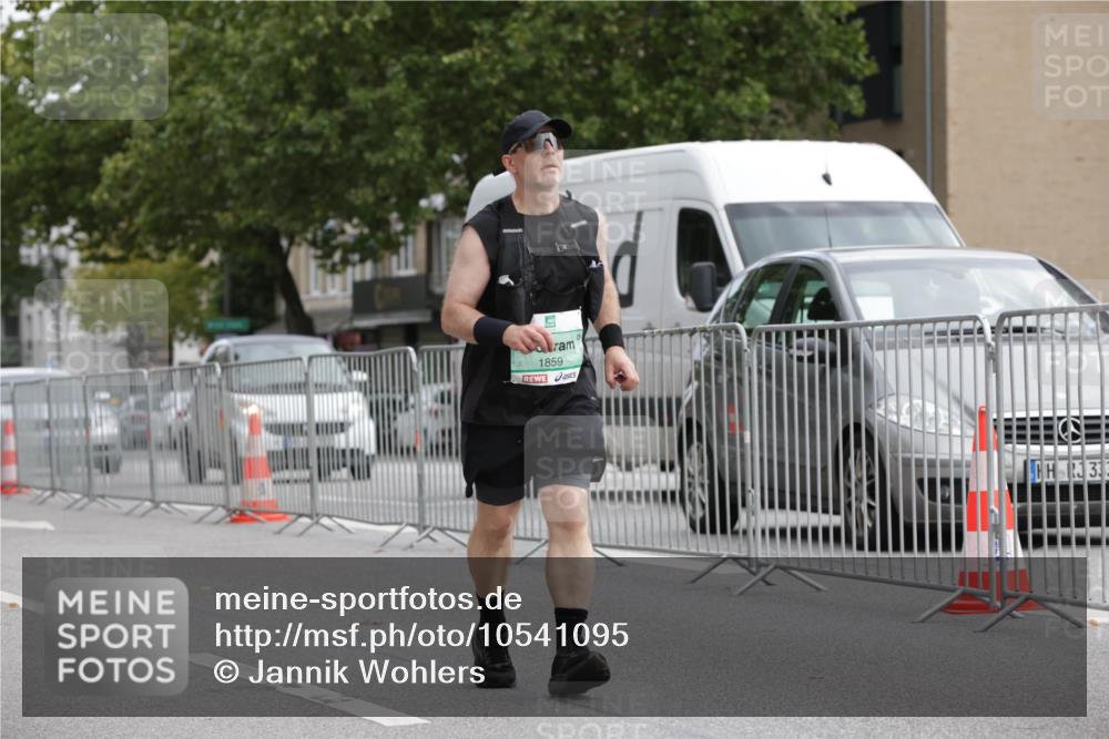 20.09.2026 - PSD Bank Halbmarathon Jannik Wohlers http://msf.ph/oto/10541095 20.09.2026 13:06:34 Laufen 1859, 33 meine-sportfotos.de