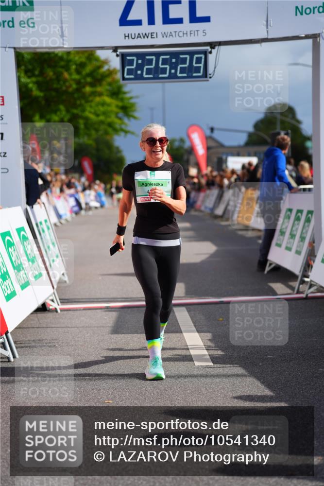 20.09.2026 - PSD Bank Halbmarathon LAZAROV Photography http://msf.ph/oto/10541340 20.09.2026 12:25:28 Ziel 2045, 3924, 4725 meine-sportfotos.de