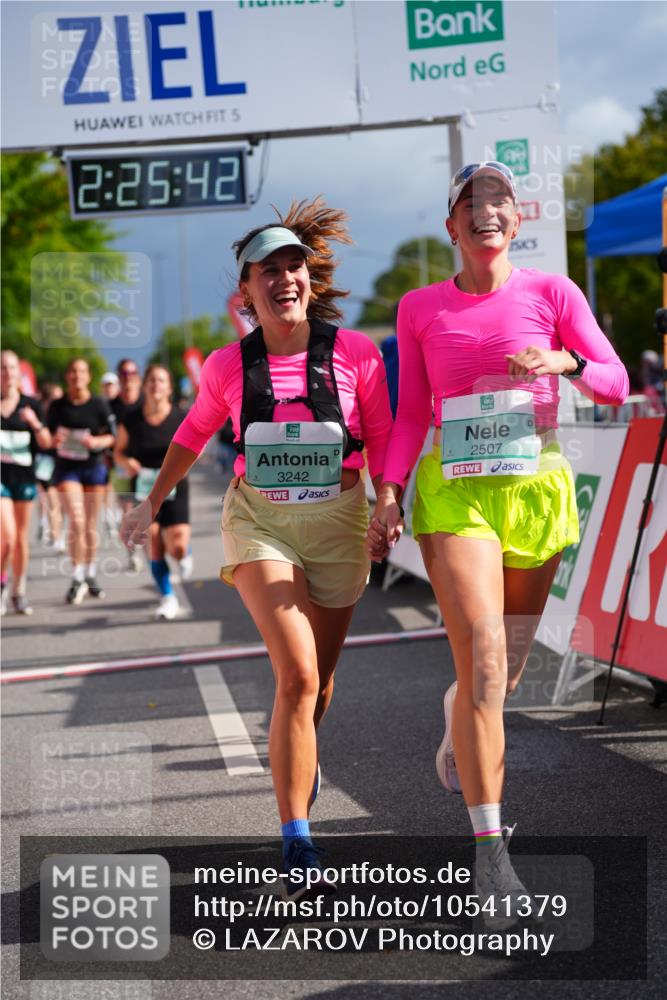 20.09.2026 - PSD Bank Halbmarathon LAZAROV Photography http://msf.ph/oto/10541379 20.09.2026 12:25:42 Ziel 1652, 1798, 2216, 2287, 2507, 2953, 2954, 3242, 3666, 3873, 4749 meine-sportfotos.de