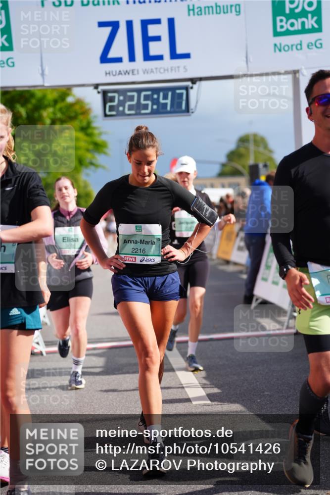 20.09.2026 - PSD Bank Halbmarathon LAZAROV Photography http://msf.ph/oto/10541426 20.09.2026 12:25:46 Ziel 1652, 1798, 2216, 2287, 2507, 2953, 2954, 3242, 3666, 3873, 4749 meine-sportfotos.de