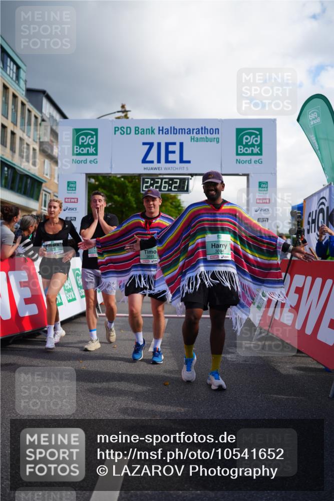 20.09.2026 - PSD Bank Halbmarathon LAZAROV Photography http://msf.ph/oto/10541652 20.09.2026 12:26:21 Ziel 1202, 1477, 1754, 1807, 2477, 3693, 3694, 4192, 4216 meine-sportfotos.de