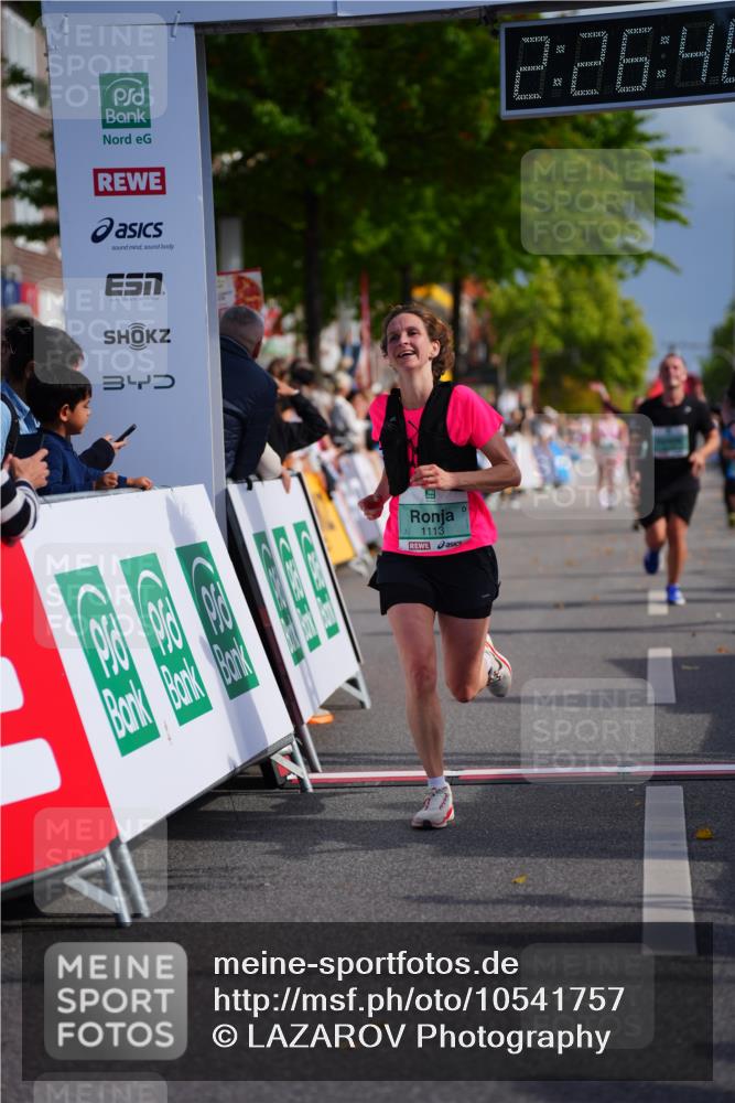 20.09.2026 - PSD Bank Halbmarathon LAZAROV Photography http://msf.ph/oto/10541757 20.09.2026 12:26:45 Ziel 1113, 1231, 1345, 1471, 1844, 2858, 2871, 3821, 4427 meine-sportfotos.de