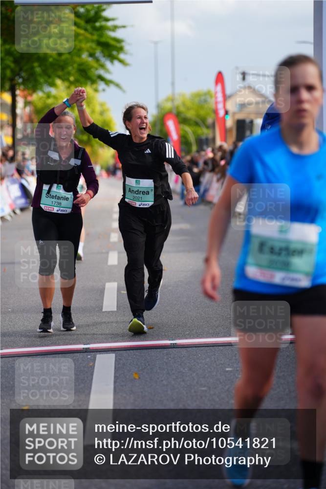 20.09.2026 - PSD Bank Halbmarathon LAZAROV Photography http://msf.ph/oto/10541821 20.09.2026 12:26:53 Ziel 1113, 1231, 1345, 1471, 1738, 2021, 2039, 2538, 2858 meine-sportfotos.de