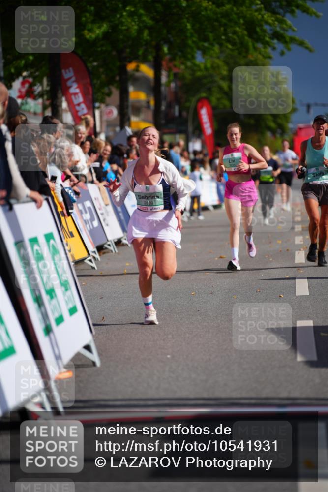 20.09.2026 - PSD Bank Halbmarathon LAZAROV Photography http://msf.ph/oto/10541931 20.09.2026 12:27:19 Ziel 1480, 2839 meine-sportfotos.de
