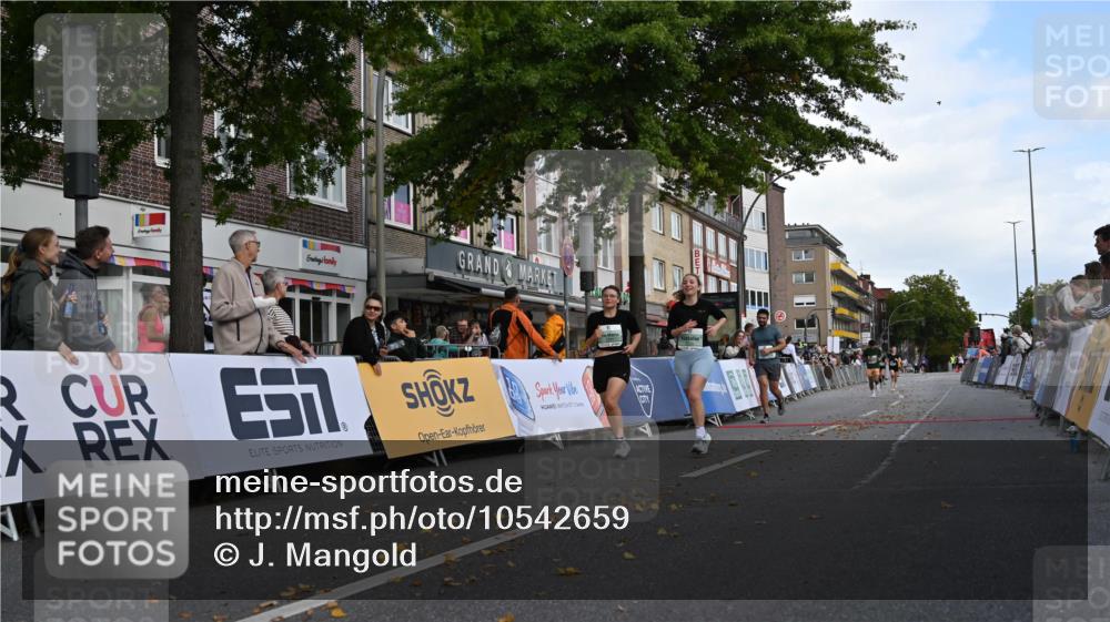 20.09.2026 - PSD Bank Halbmarathon J. Mangold http://msf.ph/oto/10542659 20.09.2026 12:49:17 Ziel 3025, 3700, 3701, 3983, 3984, 4469 meine-sportfotos.de