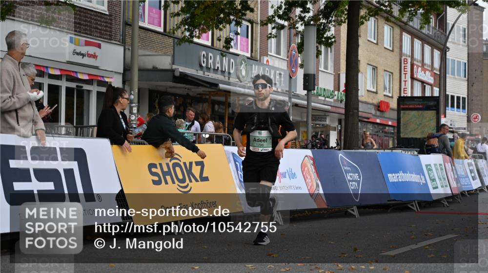 20.09.2026 - PSD Bank Halbmarathon J. Mangold http://msf.ph/oto/10542755 20.09.2026 12:50:43 Ziel 1375, 1796, 3805 meine-sportfotos.de